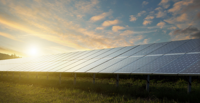 Financing-your-solar-farm---680x350